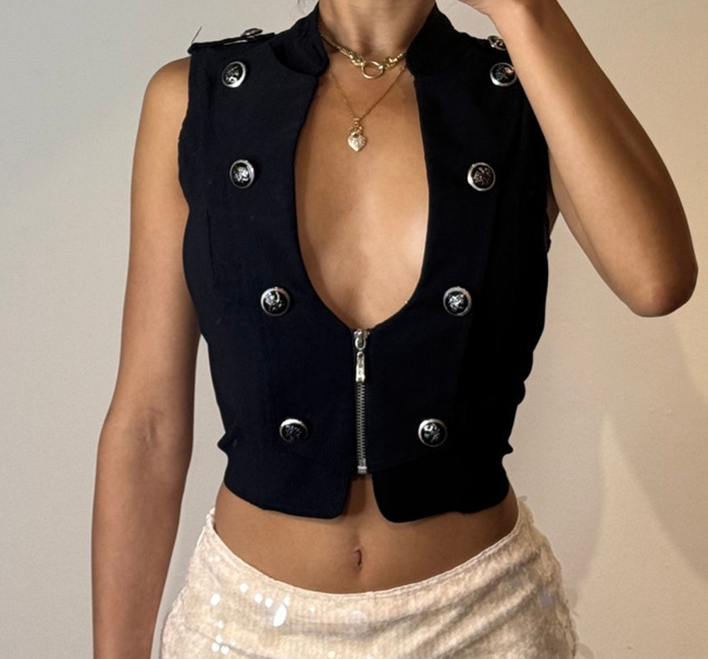 Black Buttoned Vest L